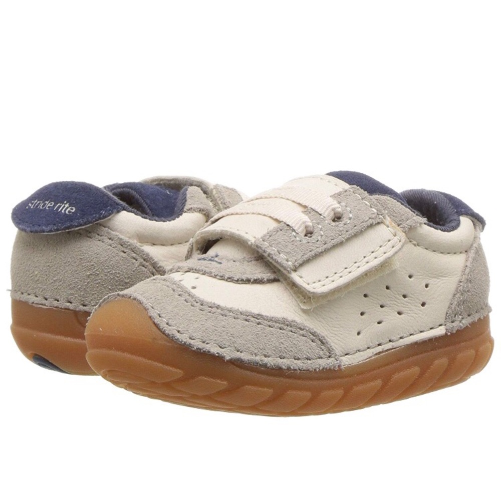 stride rite soft motion wyatt sneaker